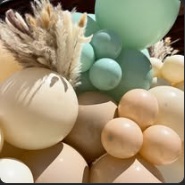 Décoration pastel avec ballons